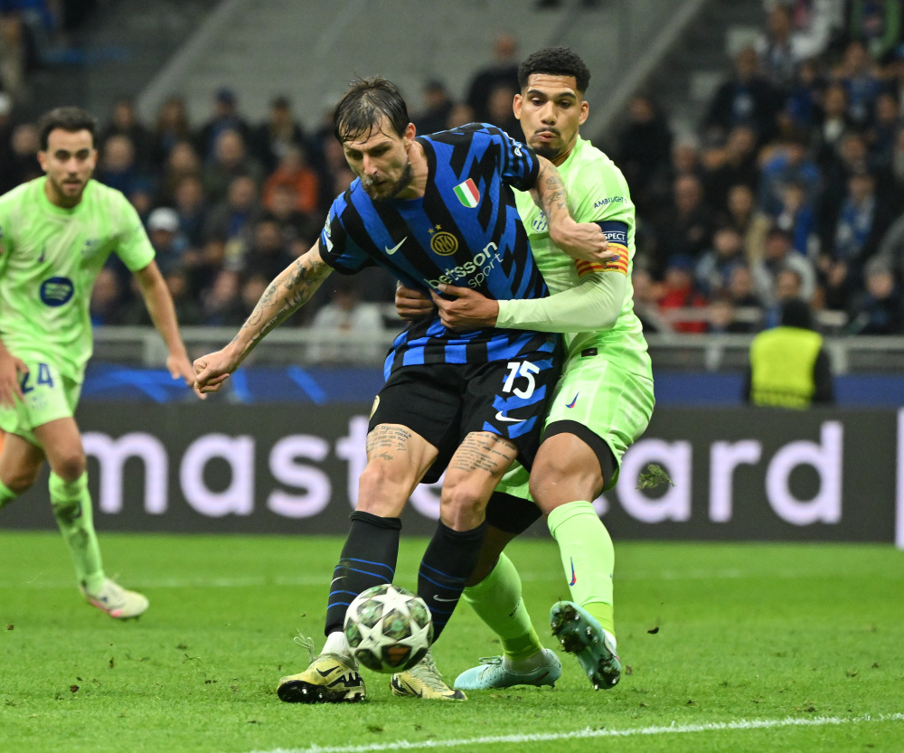 意媒：贡多齐可能在冬窗离开拉齐奥，标价至少3000万欧元（意媒：贡多齐或在冬窗从拉齐奥离队，标价不低于3000万欧）