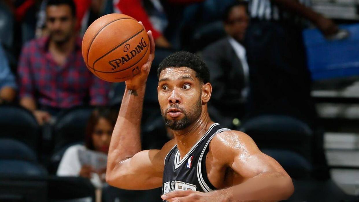 半场数据：皇马9射门4射正，塞尔塔上半场仅2脚射门（上半场数据：皇马9次射门4次射正，塞尔塔仅2次射门）