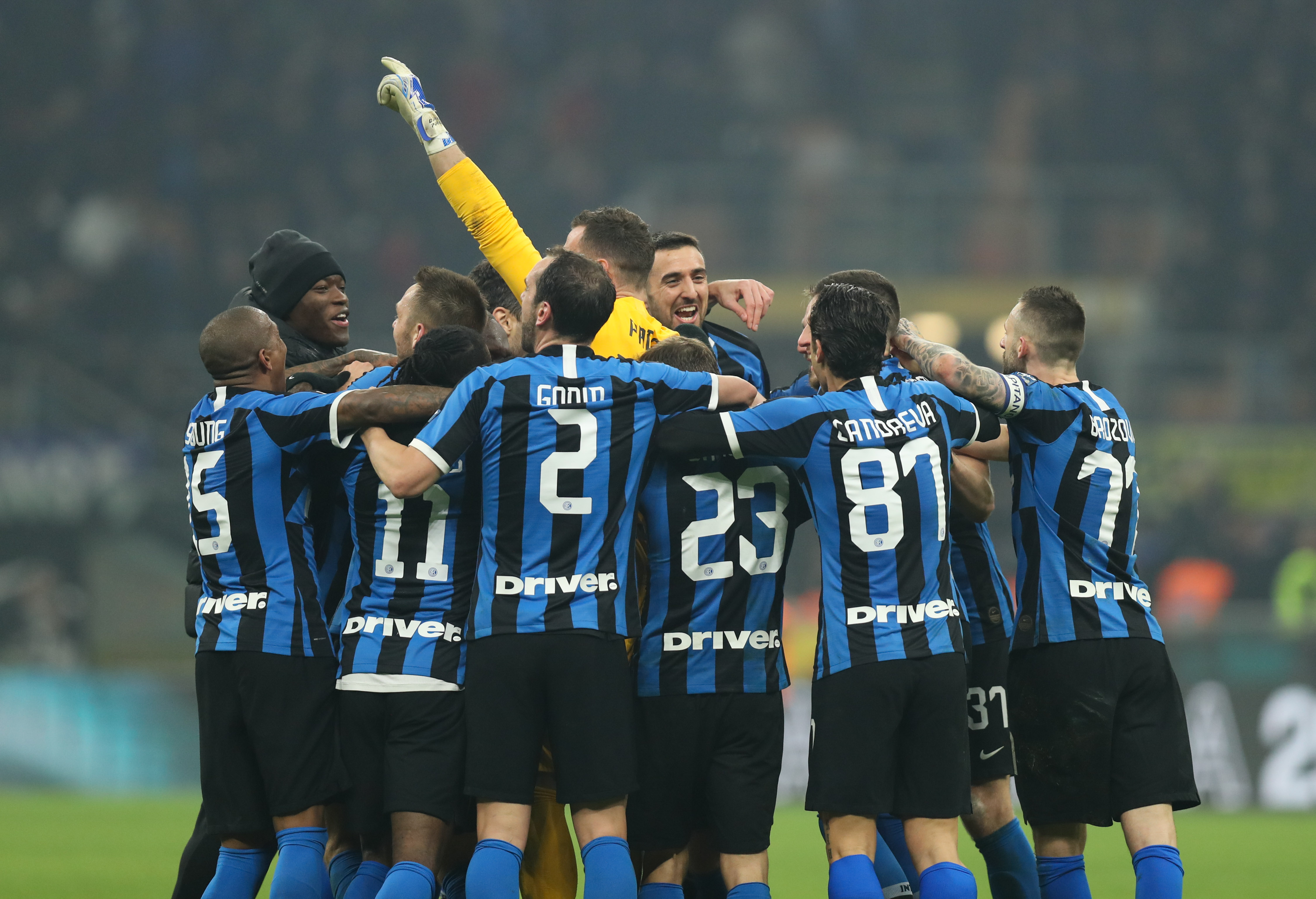 官方：穆尔豪斯与曼联续约3年，并租借加盟莱顿东方（官宣：曼联与穆尔豪斯续约三年，外租莱顿东方）