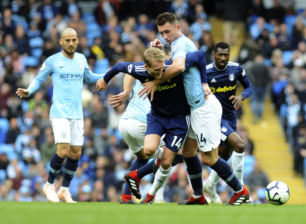 海港0-2不敌武里南联，素巴猜破门，古德建功，李圣龙造险（武里南联2-0力克海港：素巴猜、古德相继破门，李圣龙制造险情）