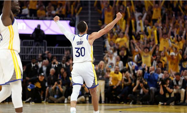 代表皇马出战338场比赛，巴尔韦德成队史出场次数最多的乌拉圭人（出战皇马338场，巴尔韦德成队史乌拉圭球员出场第一人）