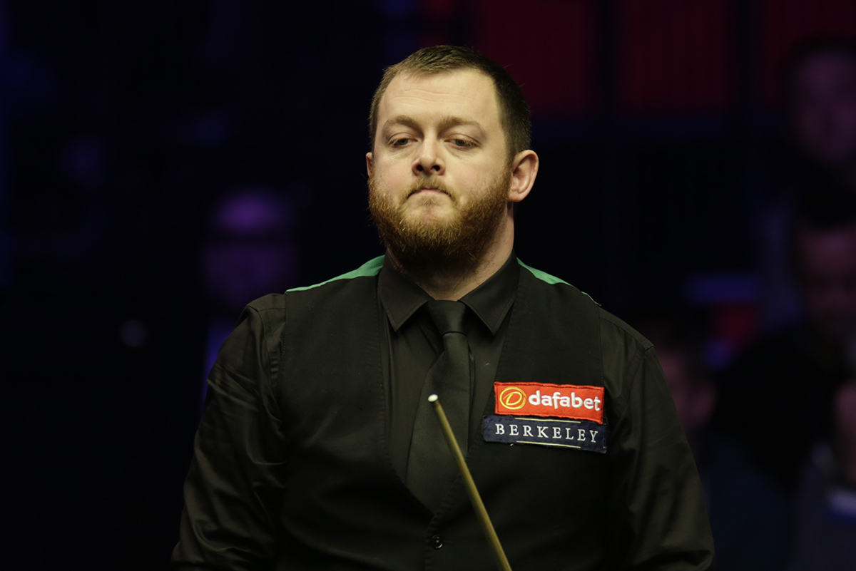 必须更加谨 必须更加谨